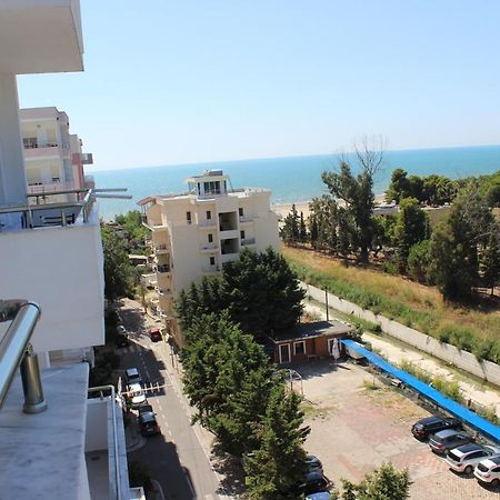 Cocoon Apartment Драч Екстериор снимка
