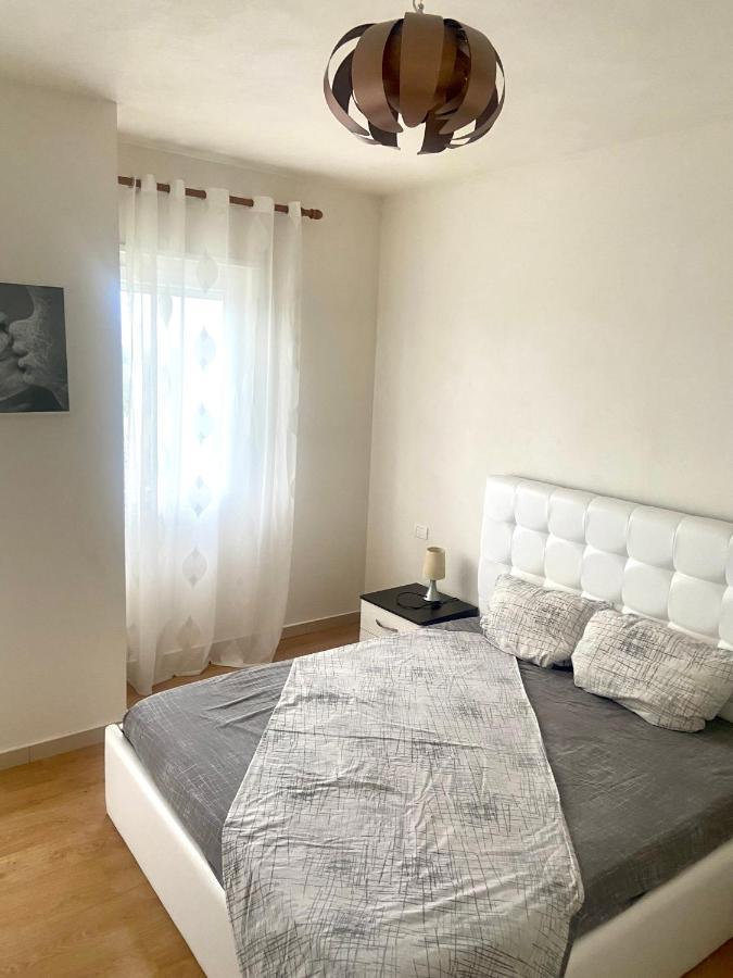Cocoon Apartment Драч Екстериор снимка